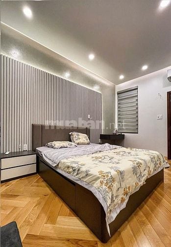 SIÊU HOT! NHÀ MỚI XÂY – SỔ RIÊNG – TRUNG TÂM TP. THỦ DẦU MỘT 