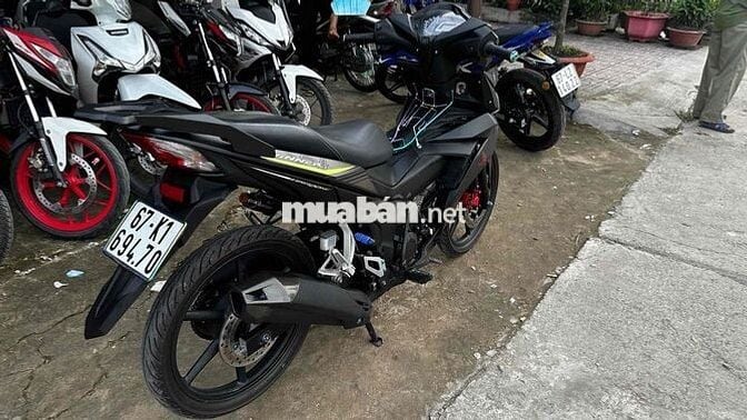 Winner 150 đen nhám 2018 ( hỗ trợ góp )