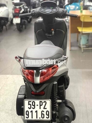 Piaggio Medley S 150 ABS Bạc đã qua sử dụng