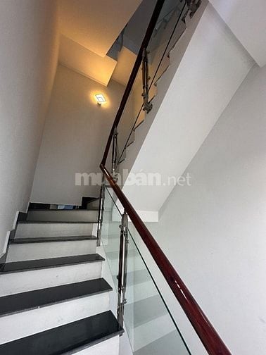 Ngay Mã Lò giáp Kdc Tên Lửa, 70,8m2 ngang 5m, 4 Tầng, 5 PN, Giá 6,09T 