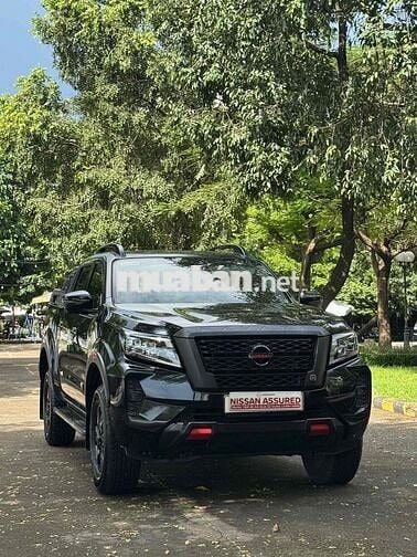NISSAN NAVARA PRO4x