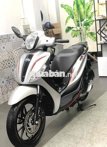 Piaggio Medley S 150 ABS Bạc đã qua sử dụng