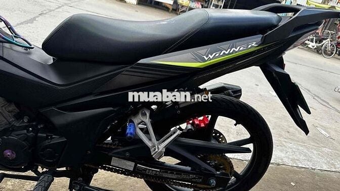 Winner 150 đen nhám 2018 ( hỗ trợ góp )