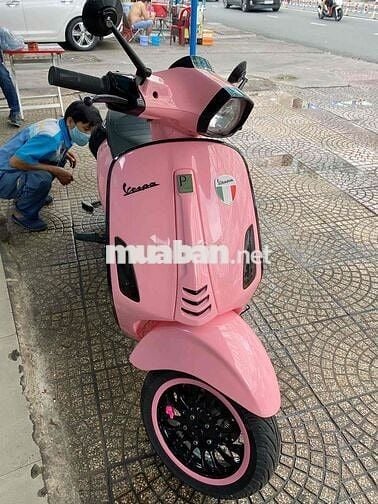 Bán Vespa Sprint 125, đời 2018, xe ít đi