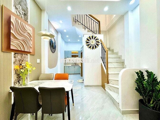 Nhỉnh 5 tỷ - CỰC PHẨM 3 TẦNG BTCT 3 Phòng Ngủ - Full nội Thất