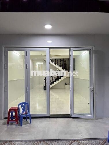 Cho thuê MTKD cực sầm uất ngay khu họ LÊ 4,5x20m nhà 3 tầng giá chỉ 21