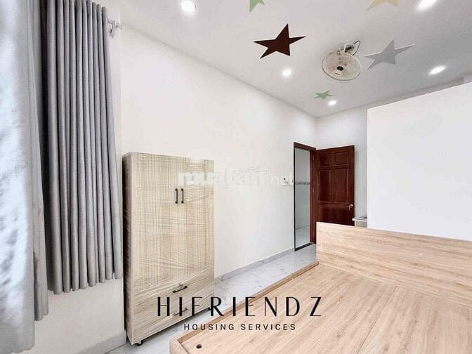 STUDIO FULL NỘI THẤT CÓ CỬA SỔ TRỜI NGAY GẦN QUẬN 8