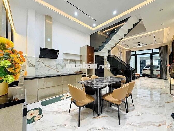 Bán Nhà Mặt Tiền. giá trong hẻm. 4.3 dài 23. như hình. quá đã.