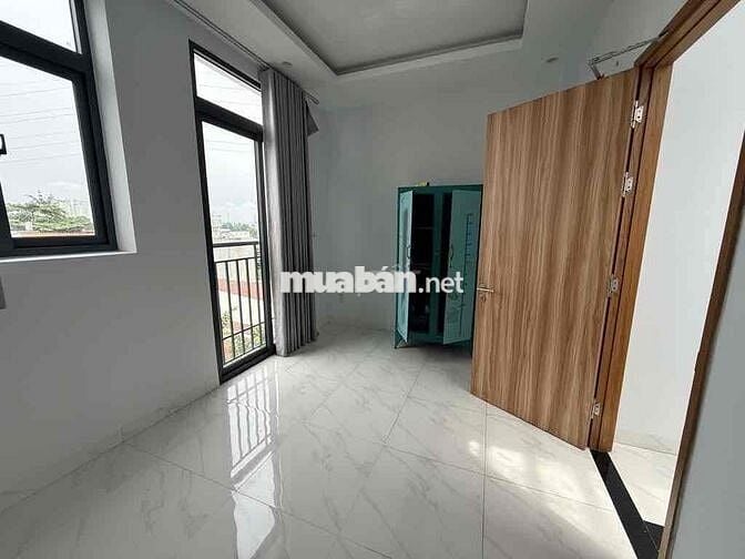 Hai mặt tiền xe hơi, nhà 3 tầng Trường Thọ, mới, sổ hoàn công 7TỶ hơn