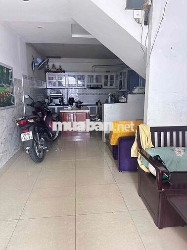 CẦN BÁN NHÀ CHÍNH CHỦ SỔ RIÊNG BÌNH CHÁNH GIÁ 830TR