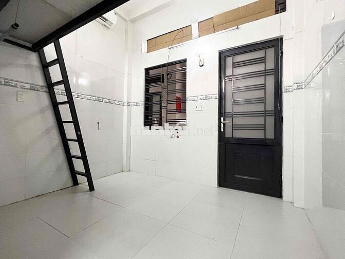 Phòng Gần Trường Ngân Hàng. Sư Phạm Kỹ Thuật, Hoàng Diệu 2