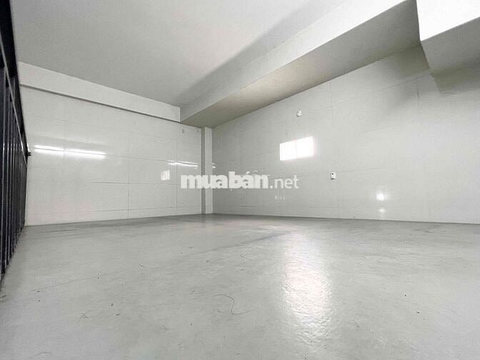 Phòng Gần Trường Ngân Hàng. Sư Phạm Kỹ Thuật, Hoàng Diệu 2