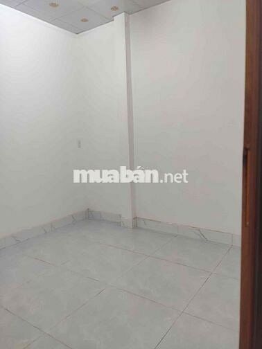 BÁN HOẶC CHO THUÊ NHÀ 1 TRỆT + LẦU TP. VĨNH LONG