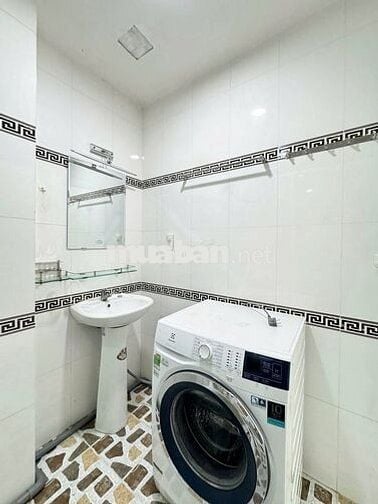 CĂN HỘ 35M² CÓ BAN CÔNG – VIEW CỰC ĐẸP – NGAY TRƯỜNG SA, QUẬN 3