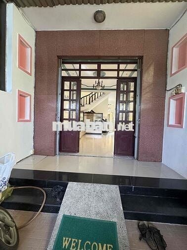 cho thuê nhà 2 mặt tiền gần Chợ Hiệp Thành, trường Trung cấp Kinh tế