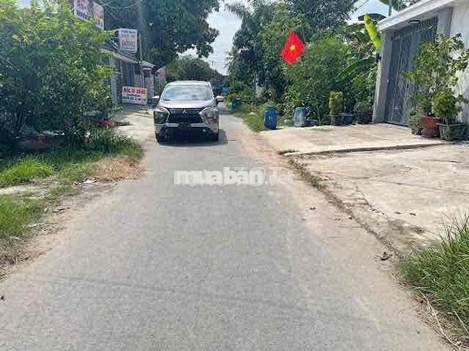 Cần bán nhanh miếng đất 420m2 giá 850tr có thổ cư sẵn