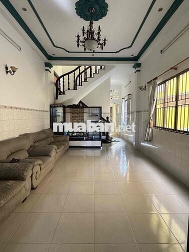 cho thuê nhà 2 mặt tiền gần Chợ Hiệp Thành, trường Trung cấp Kinh tế