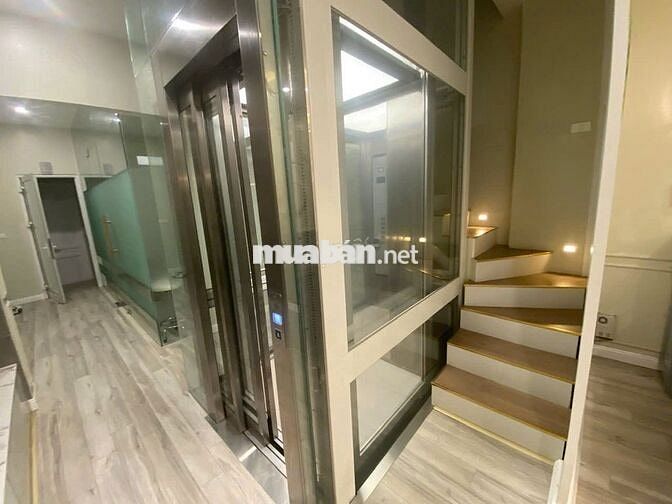 BÁN NHÀ CHO THUÊ KINH DOANH Ở ĐÀO TẤN - THANG MÁY - GẦN PHỐ VÀI BƯỚC