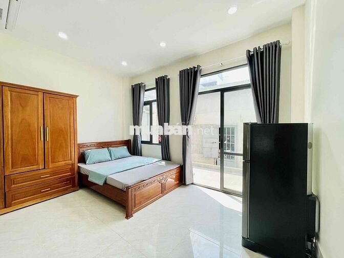 Căn Hộ Ban Công Thoáng Mát Ngay CV Gia Định