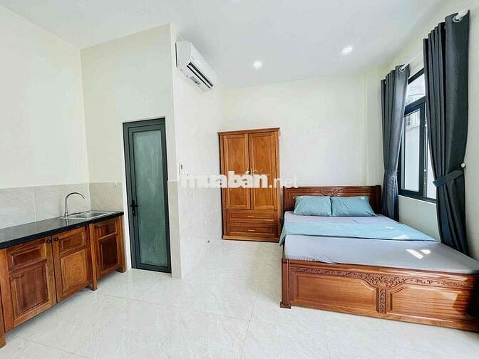 Căn Hộ Ban Công Thoáng Mát Ngay CV Gia Định