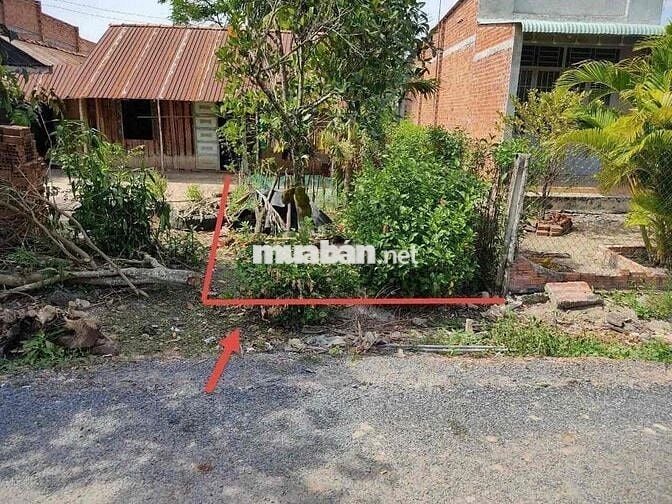 Đất chính chủ sổ hồng riêng 150 m2 cần bán trọng Tết