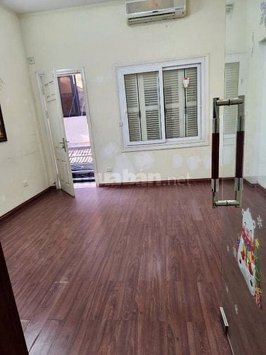 Bán gấp nhà ngõ 105 phố Bạch Mai, cách phố 50m, diện tích 48m2, 4,5T