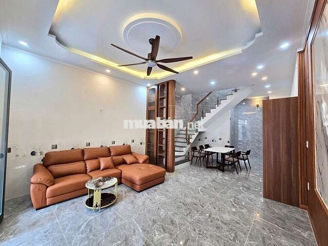 Bán nhà phường Tân Phong gần quảng trường tỉnh Đồng Nai