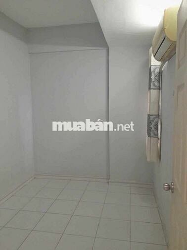 Tọa lạc nguyễn văn linh,căn hộ hoàng quân,diện tích 55m2,2p ngủ,2tolet