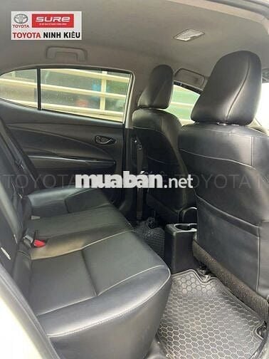 Toyota Vios 1.5E MT 2023 màu trắng số sàn