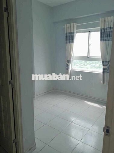 Tọa lạc nguyễn văn linh,căn hộ hoàng quân,diện tích 55m2,2p ngủ,2tolet