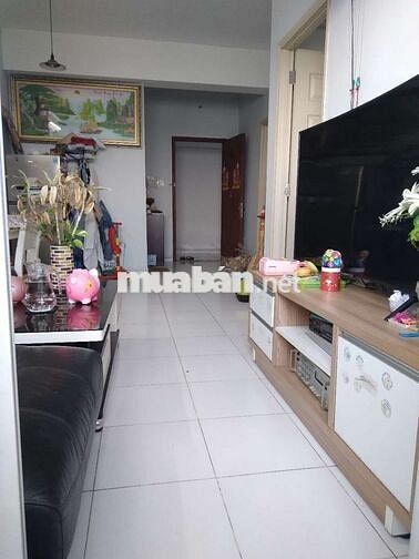 Tọa lạc nguyễn văn linh,căn hộ hoàng quân,diện tích 55m2,2p ngủ,2tolet