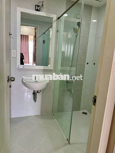 Cho Thuê Căn hộ 2PN, Sunrise Riverside, đi RMIT 5 phút, full nội thất