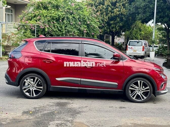 VinFast VFe34 2022 - Màu đỏ - 4v9km