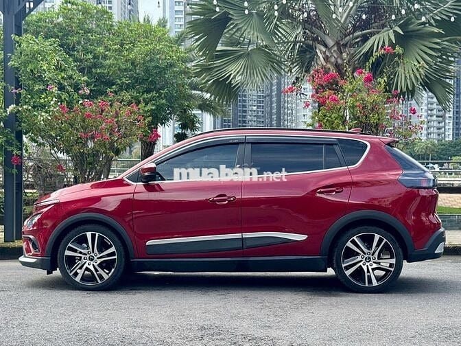 VinFast VFe34 2022 - Màu đỏ - 4v9km