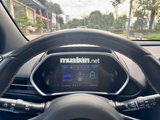 VinFast VFe34 2022 - Màu đỏ - 4v9km