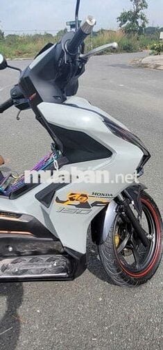 AB 150, ABS, bản đặc biệt