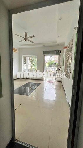 Cho Thuê Nhà trệt lầu Phú Hoà, TP Thủ Dầu Một - Thích hợp: ở, văn phòn