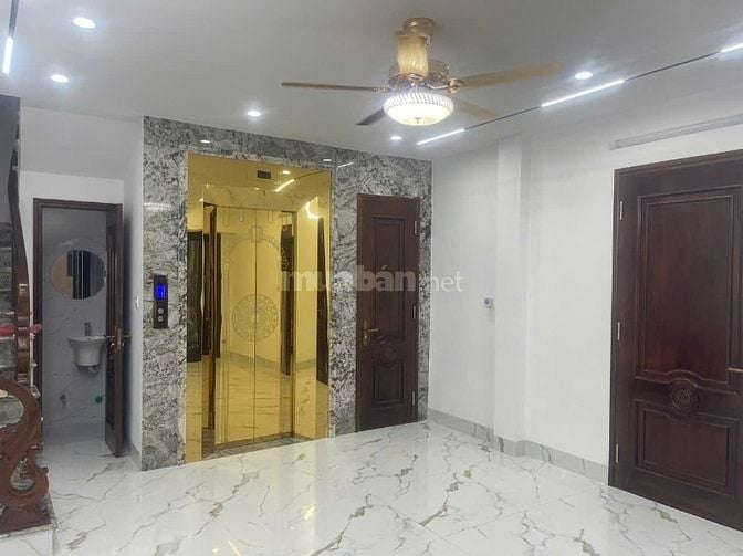 Bán nhà ngõ 204 đường Trung Hòa- Cầu Giấy, 6 tầng thang máy, lô góc