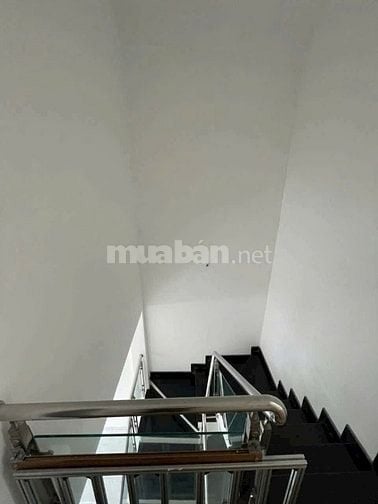 Cho thuê nhà hẻm xe hơi gần Bv thủ đức,/đs 16,p.Linh Trung TĐ giá 9tr