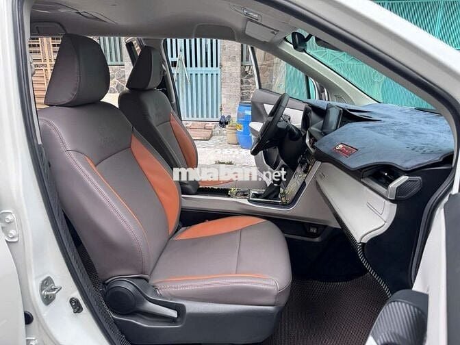 Toyota Veloz Cross 2024 mới tinh