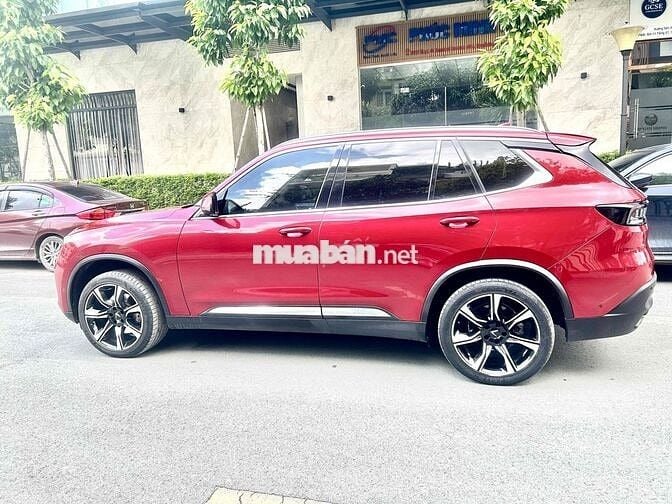 vinfast lux sa2.0 năm 2019 màu đỏ, đã qua sử dụng
