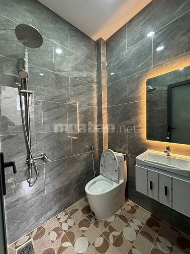 TRUNG TÂM QUẬN8 NHÀ MỚI 100%. 6tỷ400tr Đường Âu Dương Lân P2Q8