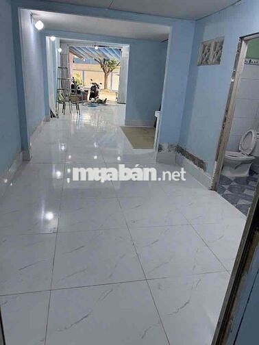 MT Hoa Bằng đối diện trường học phù hợp buôn bán