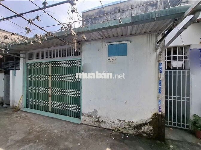 Nhà cấp 4 + 3 phòng trọ kế bên chợ Xóm Nghèo và kcn Sóng Thần Dĩ An