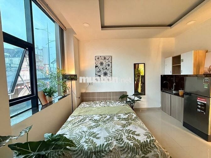 Căn Hộ Thoáng Mát Ngay Chân Cầu Nguyễn Văn Cừ Q1