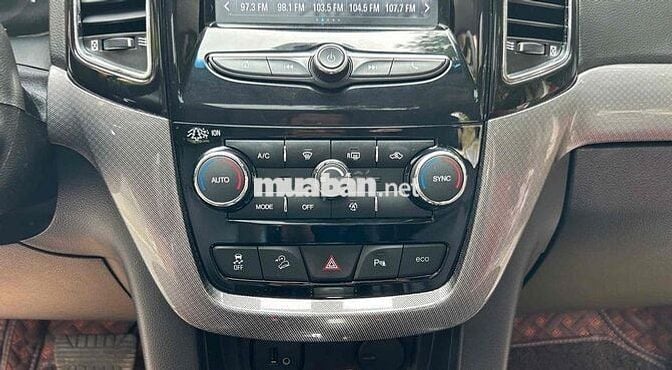 Captiva LTZ 2017 8v zin bao check