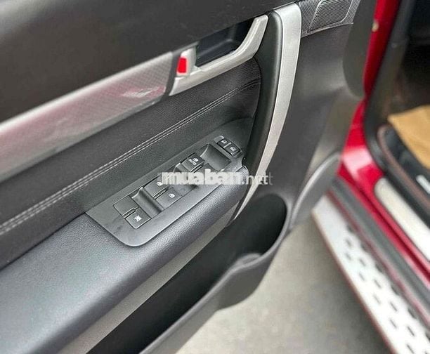 Captiva LTZ 2017 8v zin bao check