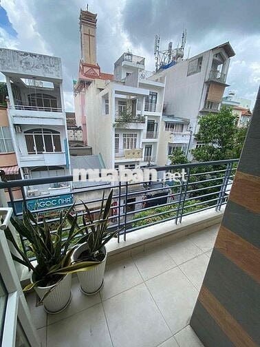 Mặt tiền Trần Quý Khoách, Phường Tân Định, Quận 1 (3 lầu 6PN)