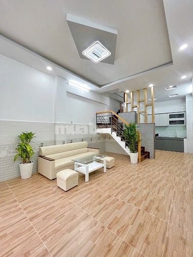 14. Bán nhà đẹp đường 26/3 cách Aoen 500m 3 tầng 40m2 giá 4,75 tỷ TL