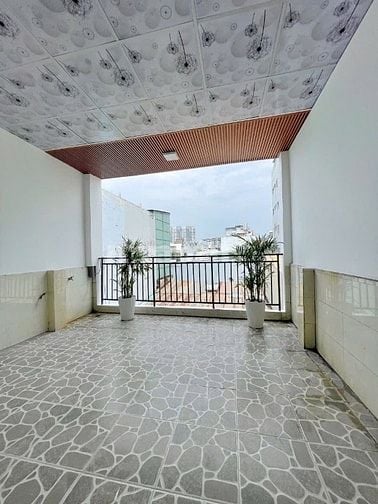 14. Bán nhà đẹp đường 26/3 cách Aoen 500m 3 tầng 40m2 giá 4,75 tỷ TL